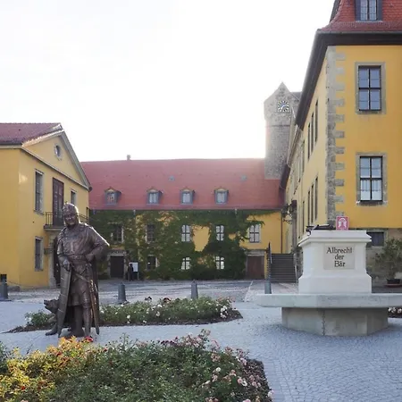 Askani, * Ballenstedt